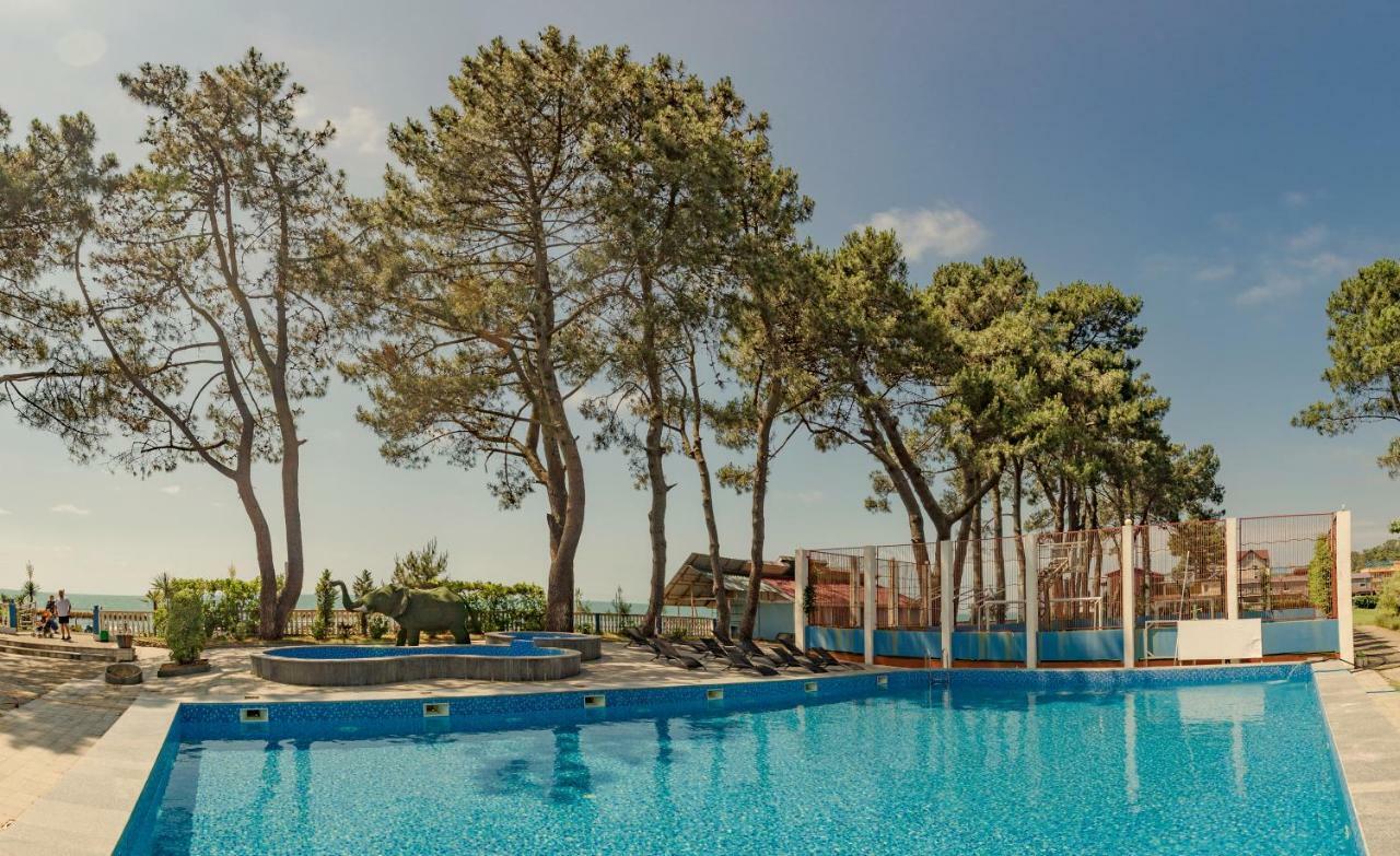 Kolkhida Resort & Spa Ureki Exteriér fotografie